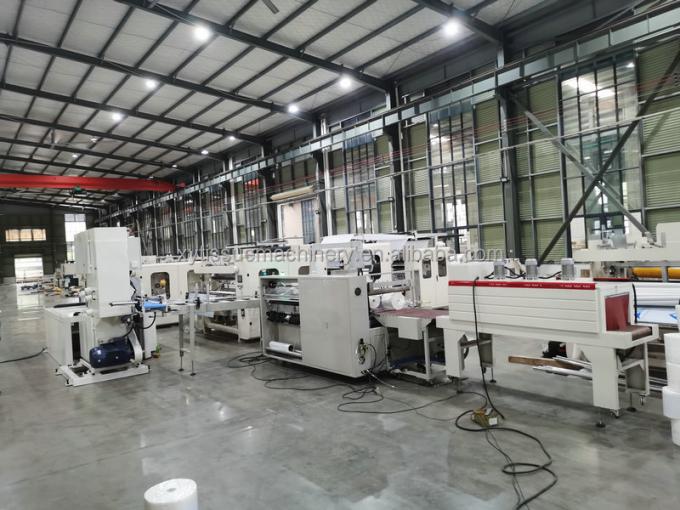 Mooi ontworpen dot to dot lamineerbare embossing keuken handdoek papier terugspoelen machine 11