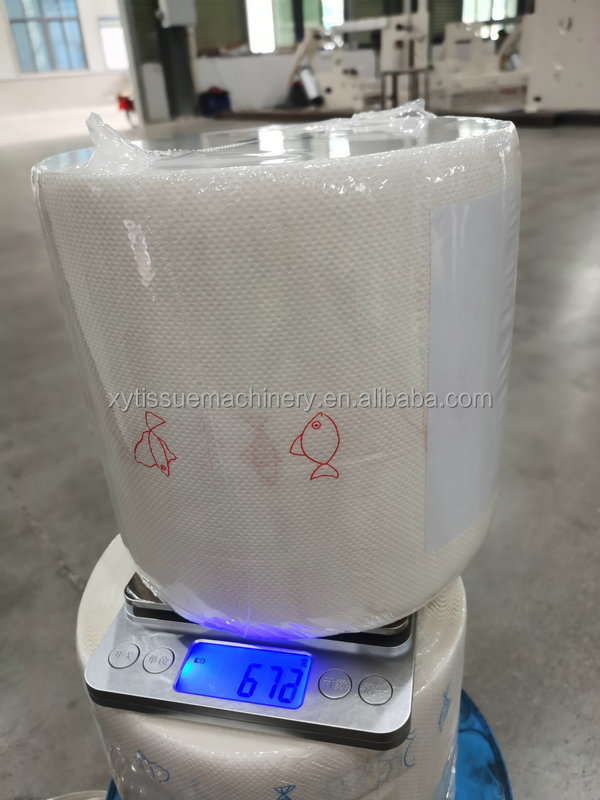 Mooi ontworpen dot to dot lamineerbare embossing keuken handdoek papier terugspoelen machine 14