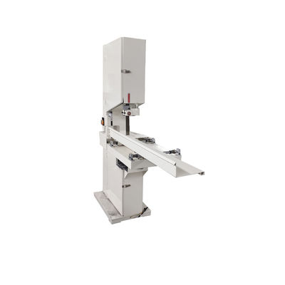 Aanpasbare papierrol snijmachine 30-60 rollen/min Voor verschillende afmetingen en lengtes